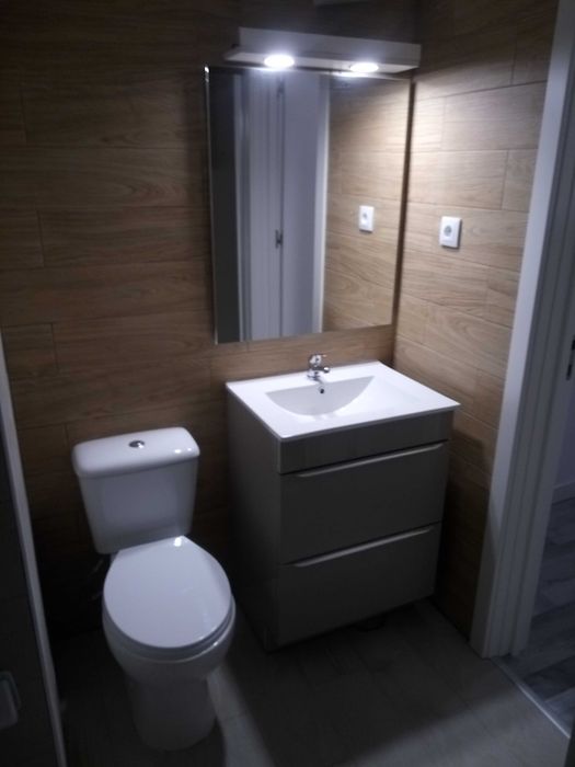 Casa mobilada para arrendar no Centro do Porto (T2)