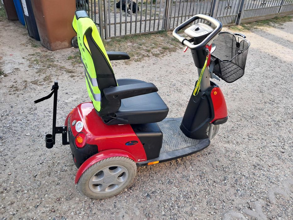 Skuter inwalidzki elektryczny TRORHY 6