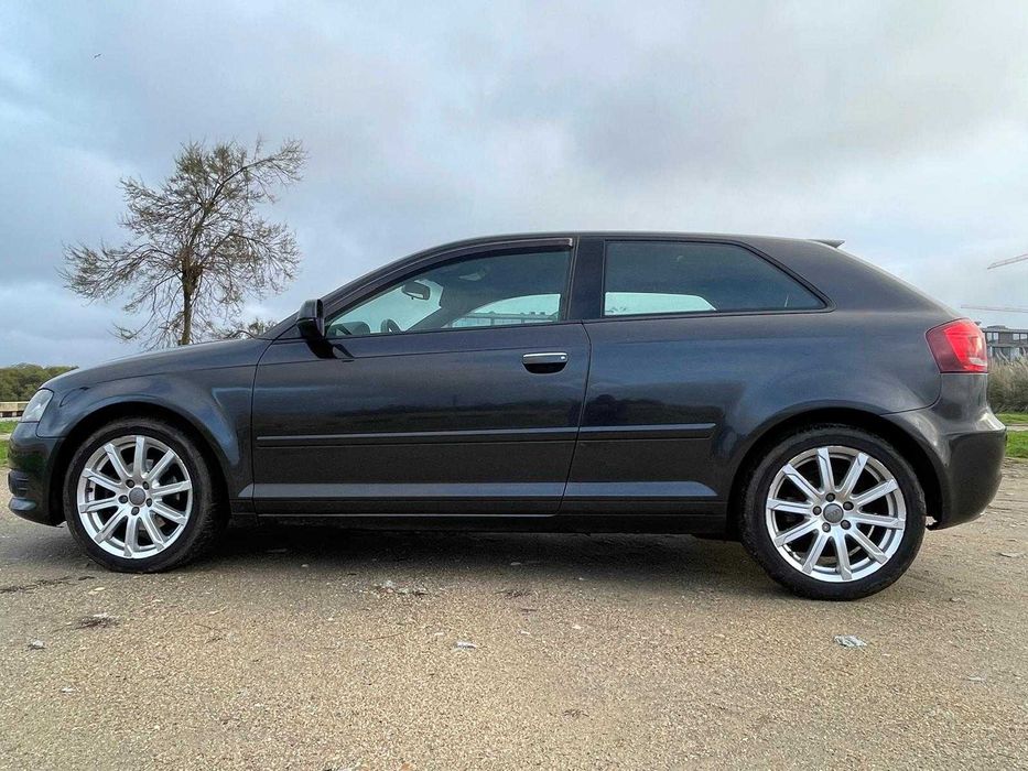 AUDI A3 (8P) - 2ª Gen/Facelift 2010