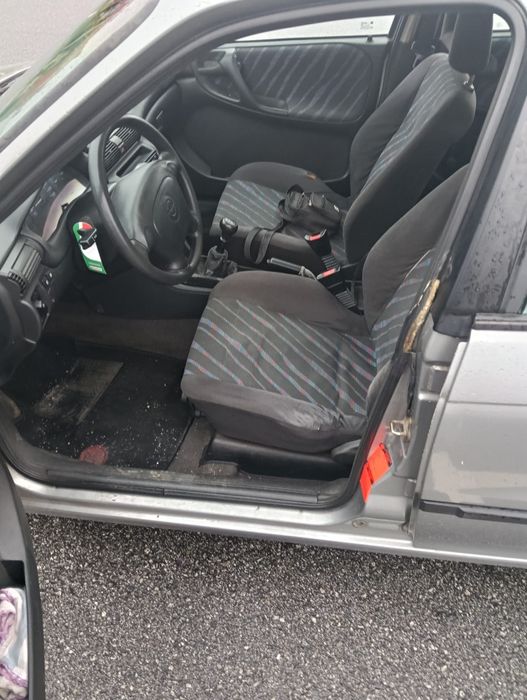 Carrinha bem estimada!