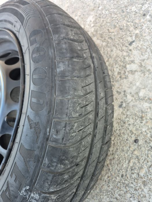 Jantes 4x100 com pneus 185/ 65 R15