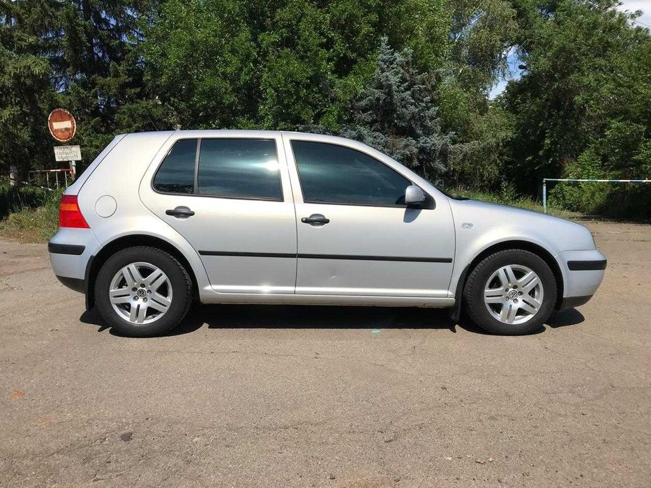 Volkswagen Golf 1999