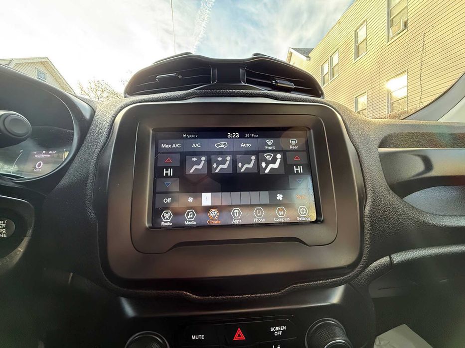 Jeep Renegade      2020