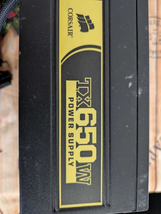 Fonte de alimentação 650w