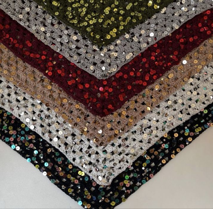 Косинка,хустинка з паєткою,вʼязана, ручна робота