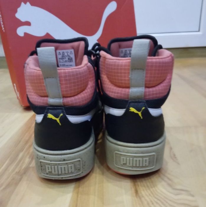 Продам женские кожаные демисезонные кроссовки сникерсы Puma  Karmen