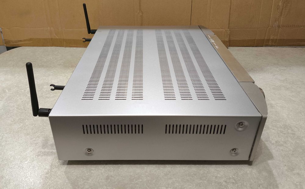 AV-ресивер Marantz NR1607 - Silver - Wi-Fi, Bluetooth