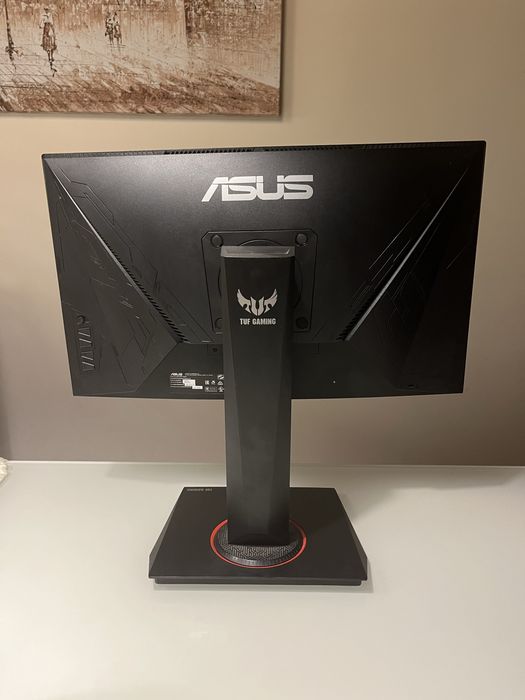Setup Gaming ASUS TUF — Portátil 16” + Monitor Curvo 24”