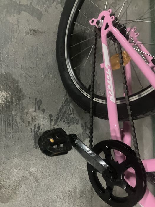 Bicicleta menina