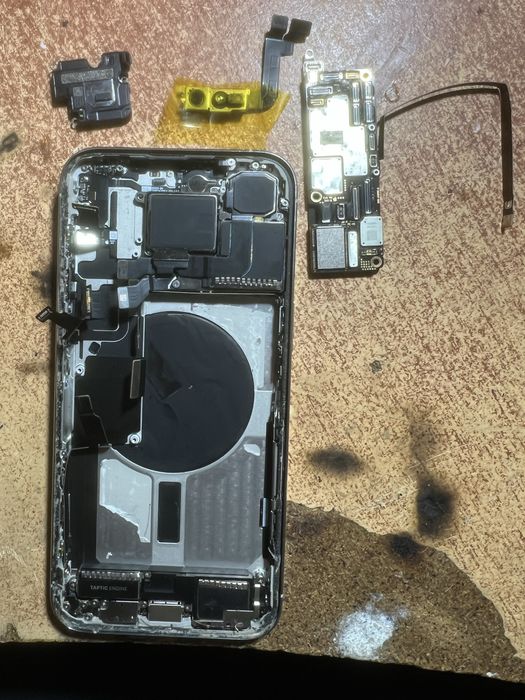 Iphone 15 pro max розборка деталі