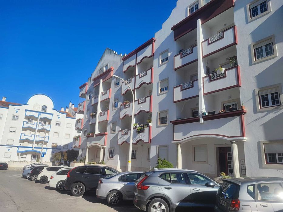 Alugo Quarto - Alcochete