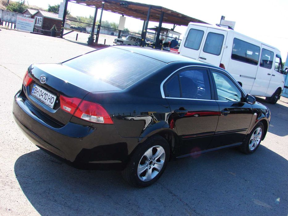 KIA Magentis 2.0 АВТОМАТ 2008 год (на коже)