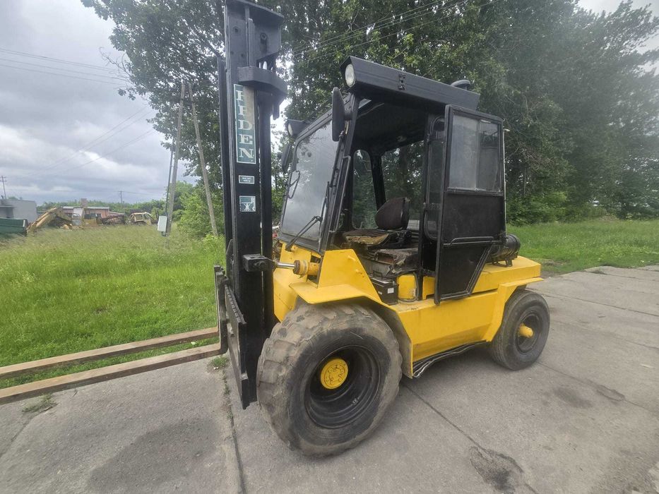 Wózek widłowy terenowy HEDEN 5440 udźwig 4000 kg wysokość 5 metrów po remoncie