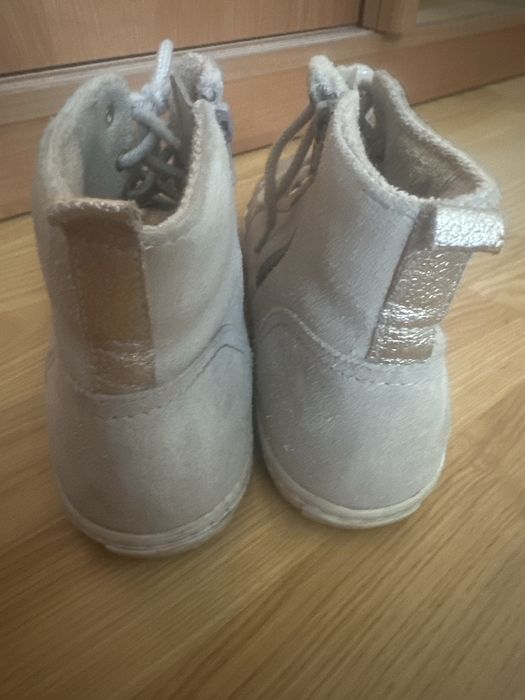 Стильні кеди , ботінки