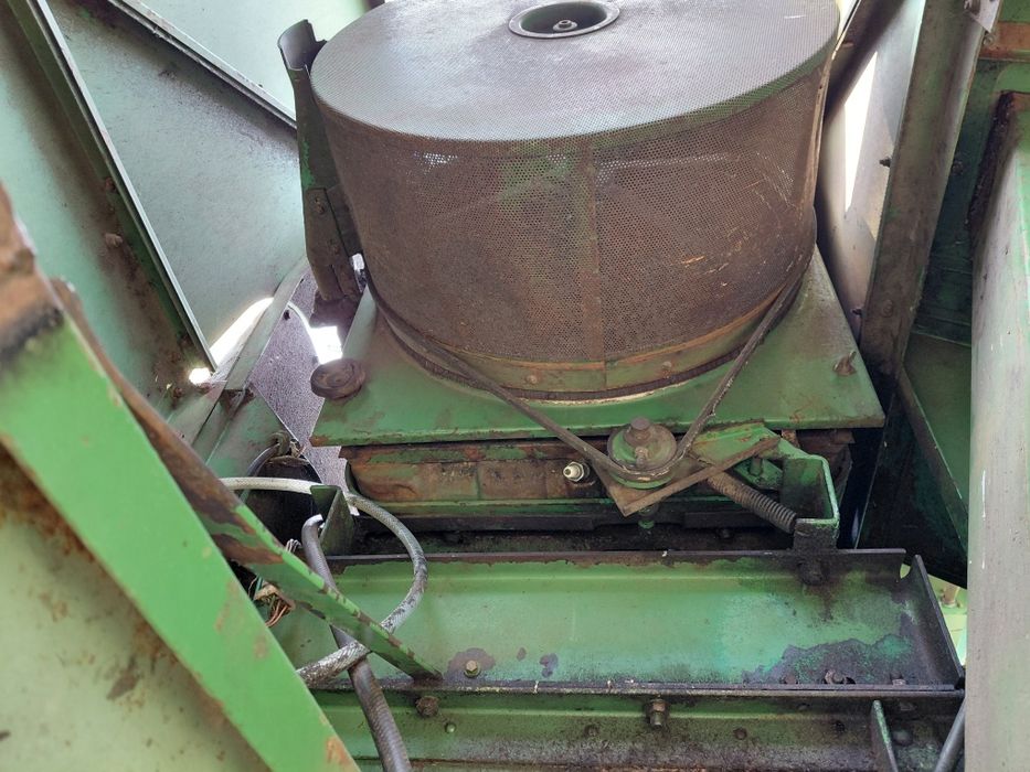 Комбайн Johne Deere 975 4.2 м