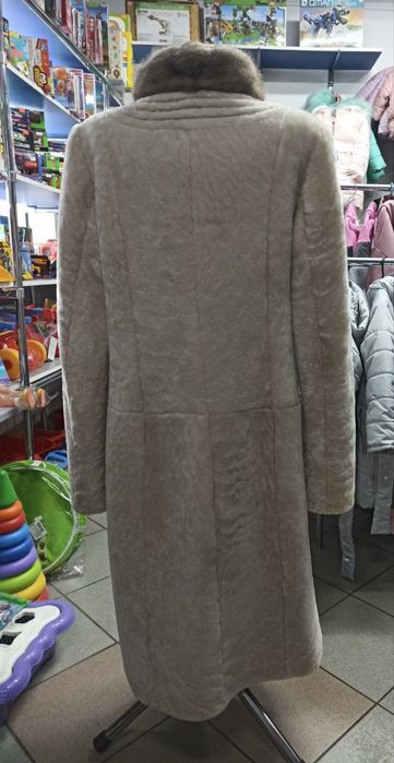 Шуба з мутону та норки