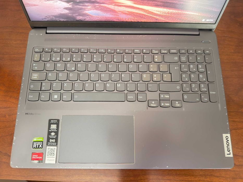 Lenovo IdeaPad PRO 5|16" 2.5K|Ryzen 7- 6800HS Creator Edition|RTX3050|