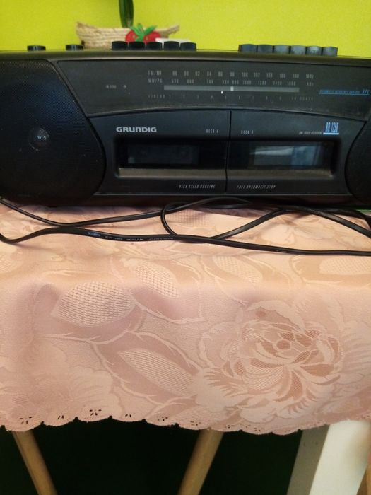 Radio marki Grunding 50/60Hz