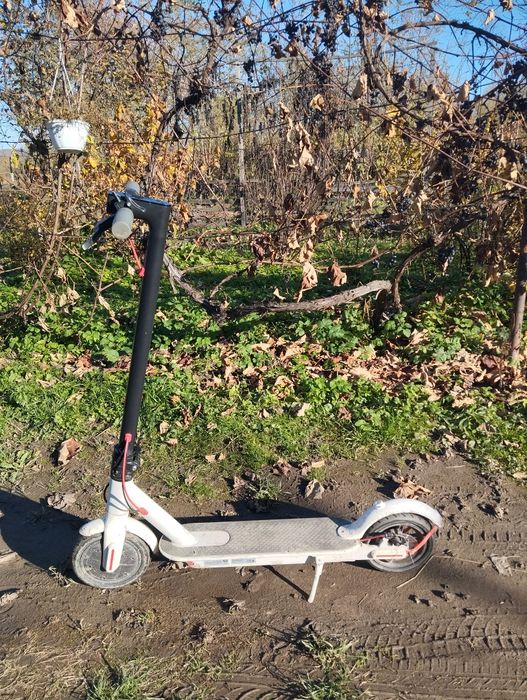 Електросамокат Xiaomi m365 pro