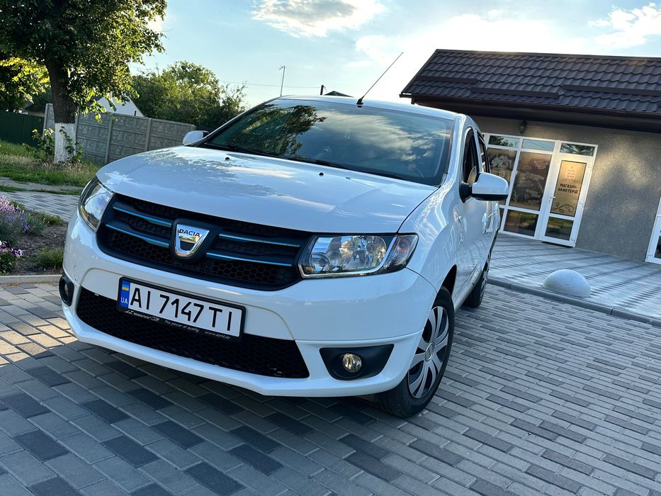 Авто Dacia Logan
