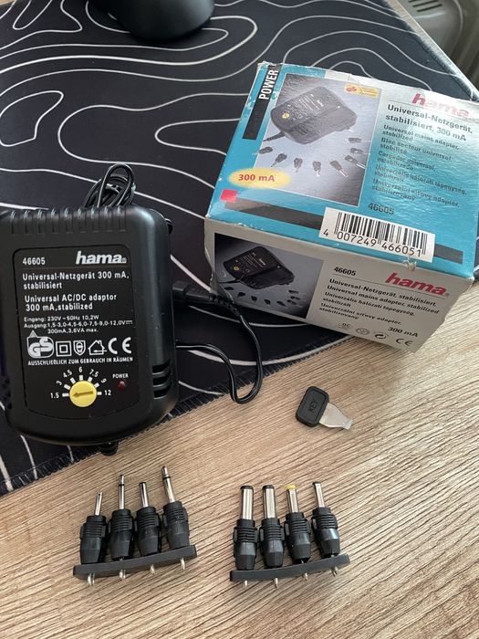 Адаптер блок живлення універсальний 1.5-3.0-4.5-6.0-7.5-9-12 v