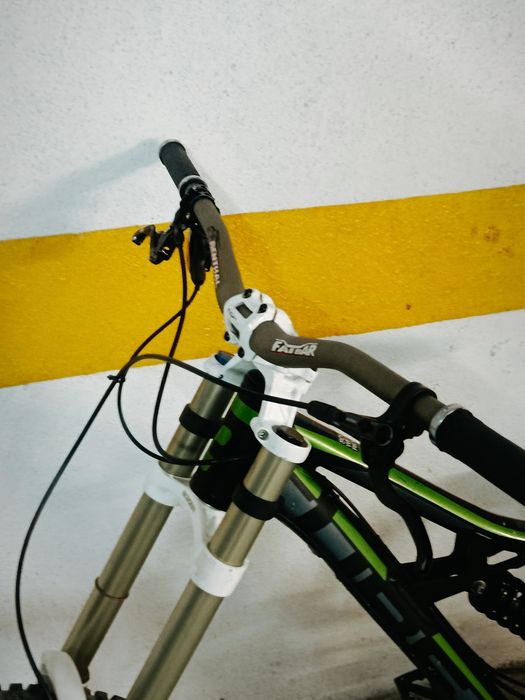 CUBE two15 DH 26" downhill/ enduro
