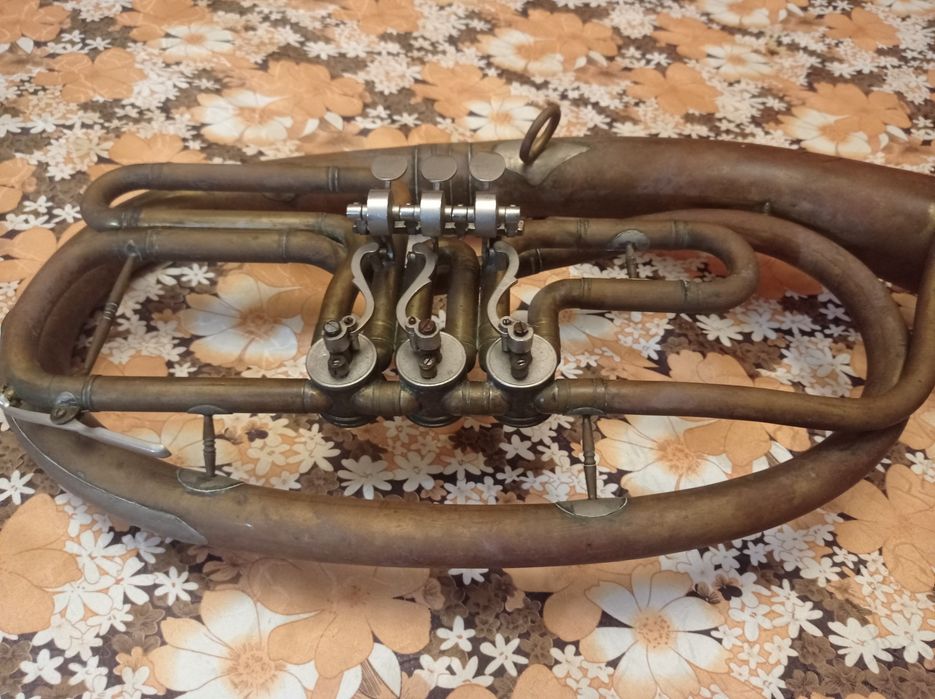 Духовая труба Тенор.