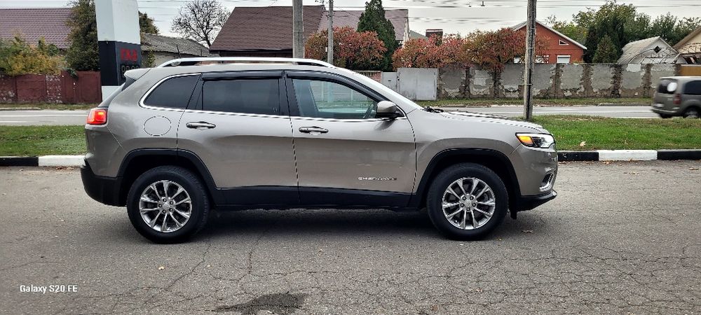Jeep Cherokee Latitude Lux 2021 3.2 AWD