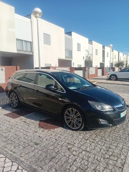 Opel astra ano 2012 1700 sport tourier foto 5