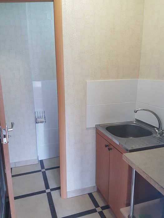 Продаётся или Сдается в аренду салон, магазин, офис.