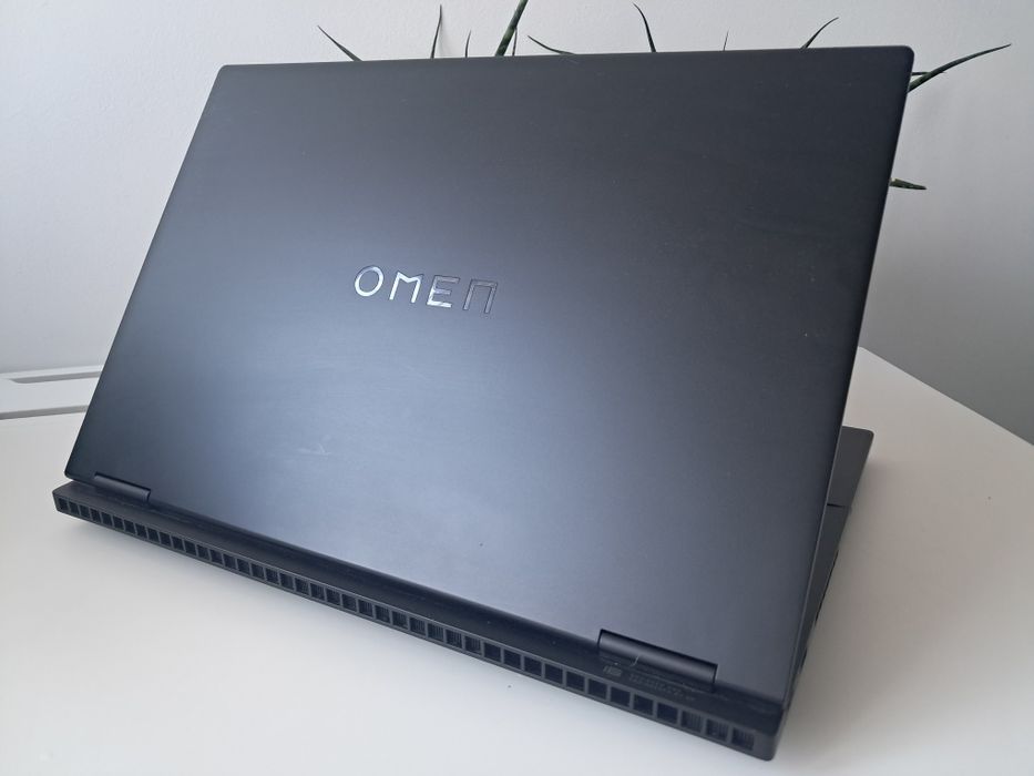 RTX 4050 6gb + i5-13420H • HP Omen 16" 144hz • 16gb/1 tb