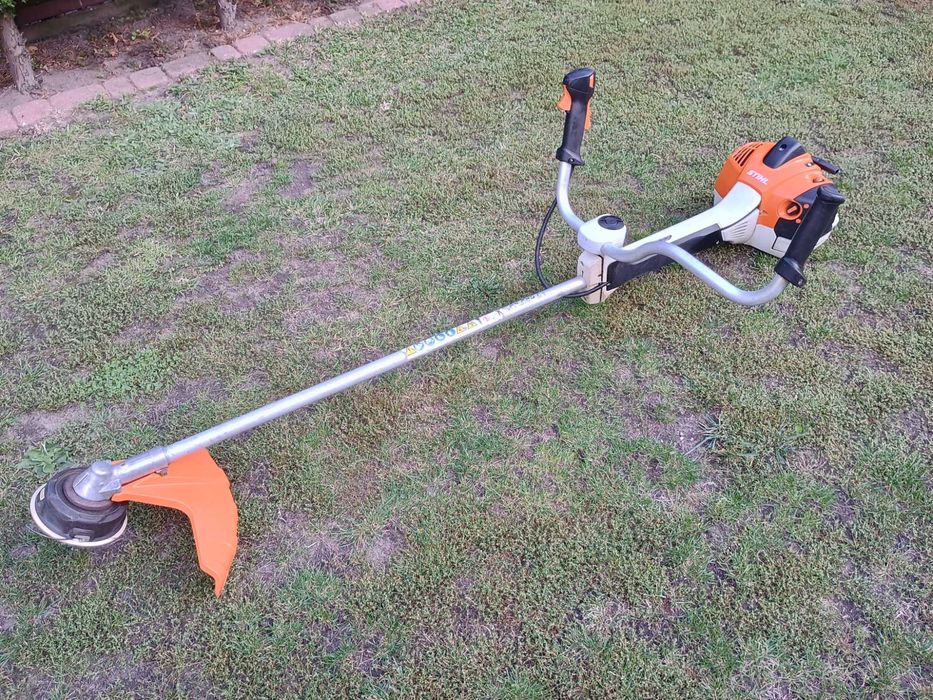 Kosa Stihl FS 490 moc 3,3 KM