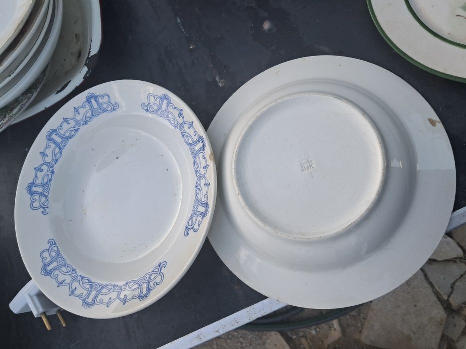 Dous pratos de sopa
