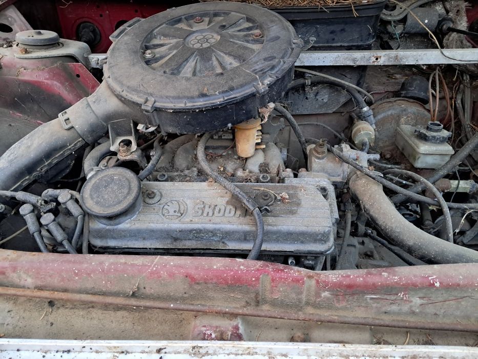 Skoda favorit forman 1.3 benzyna silnik wszystkie czesci