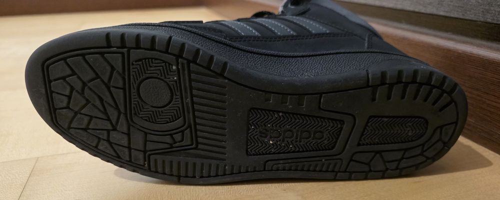 Ténis Adidas Unisexo