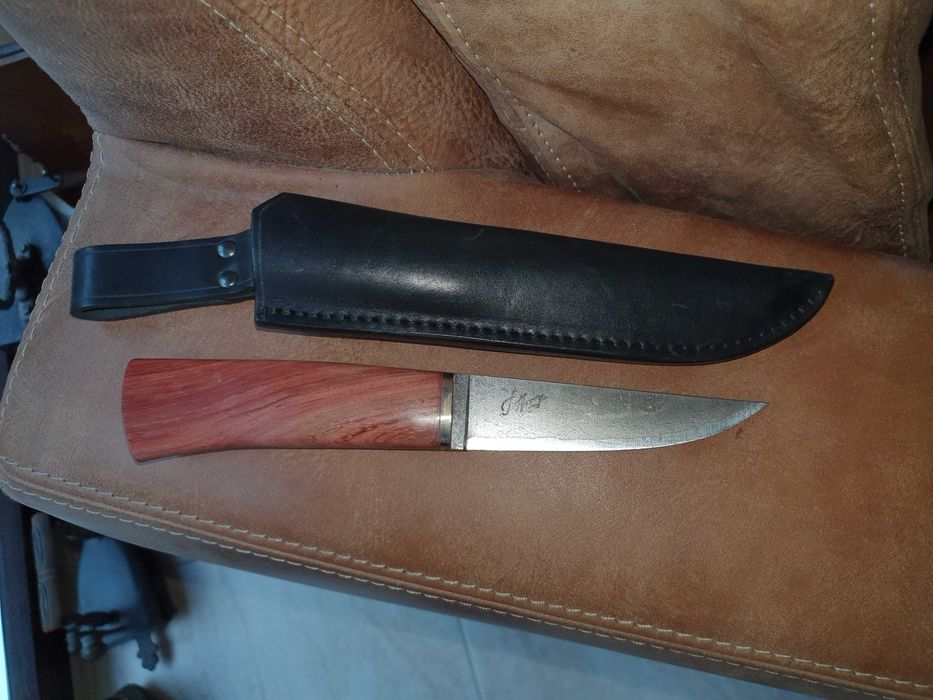 NÓŻ MYŚLIWSKI. Unikatowy kolekcjonerski egzemplarz.