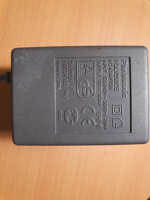 сетевой блок питания Panasonic PQLV200CE, выход: 6V(DC), 350 mА