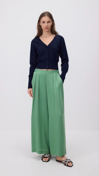 Штани зелені вільні