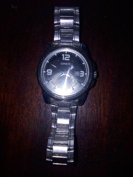 Продам часы Casio
