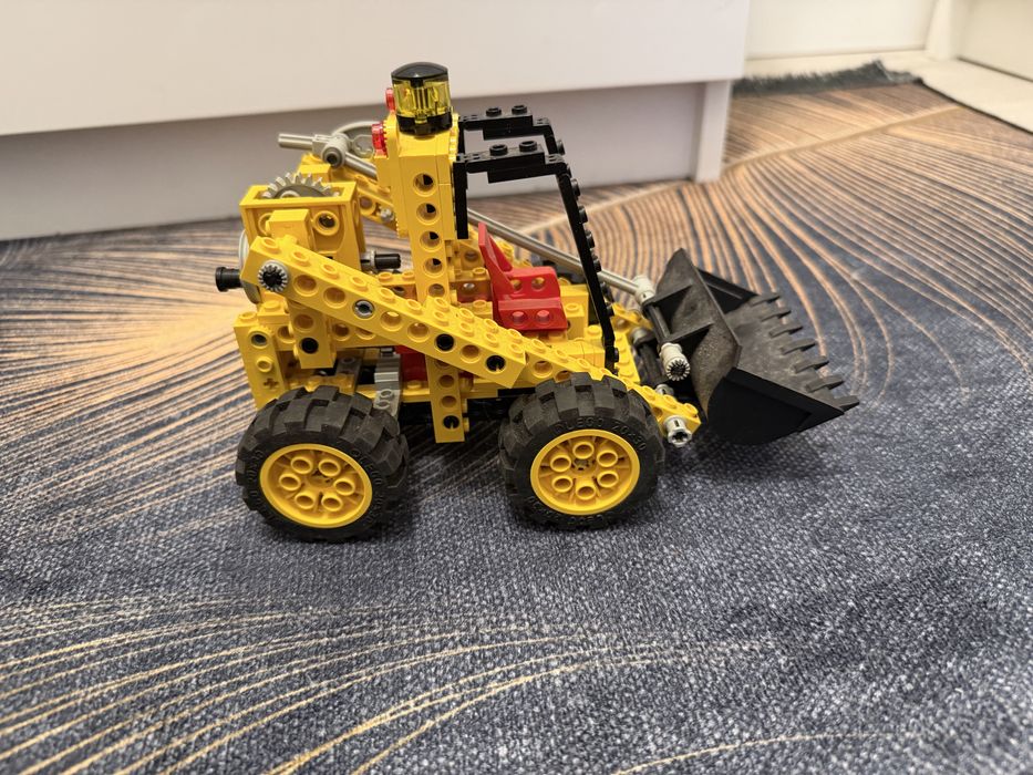Lego Technic 8235 Front End Loader