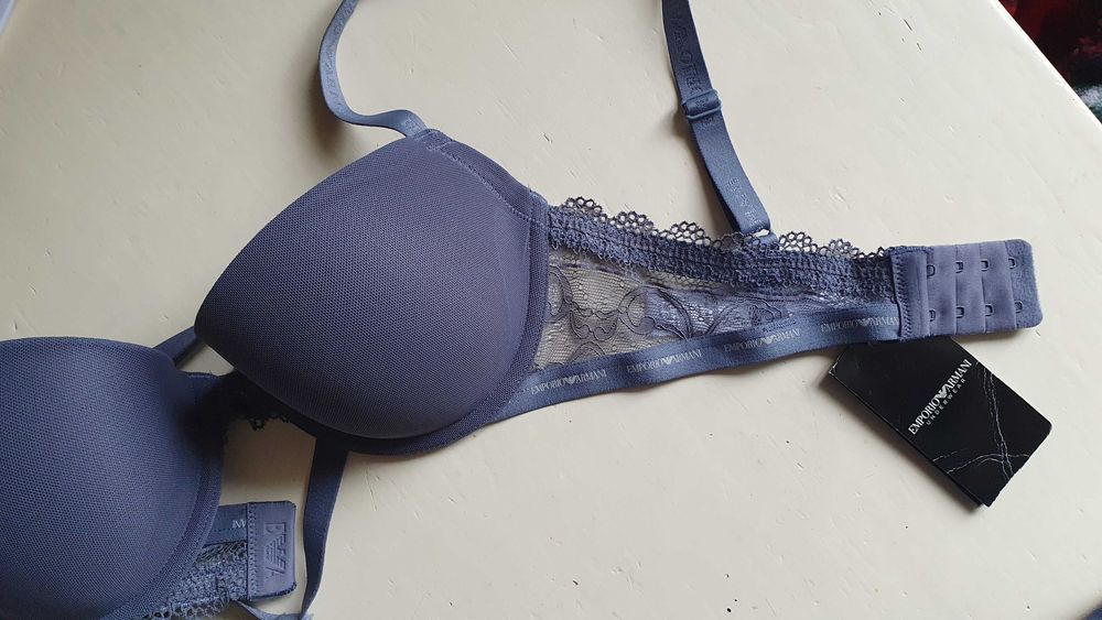 ARMANI мереживний бюстгальтер, Італія