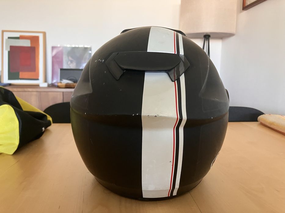 Capacete de mota Shoei