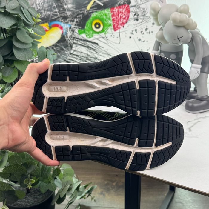 Кросівки Asics Gel Contend 6 40 розмір Е6138