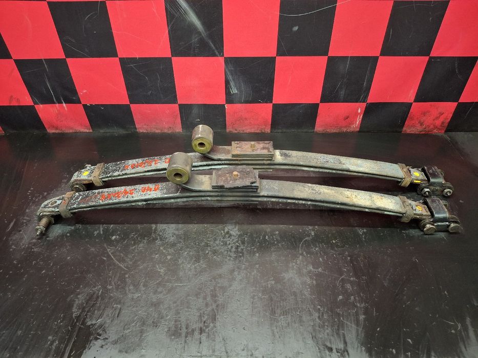 Mola de suspensão frente direita TOYOTA Dyna Chassis (KD_, LY_, _Y2_,