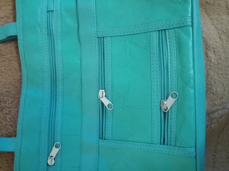 Продам жіночу сумку