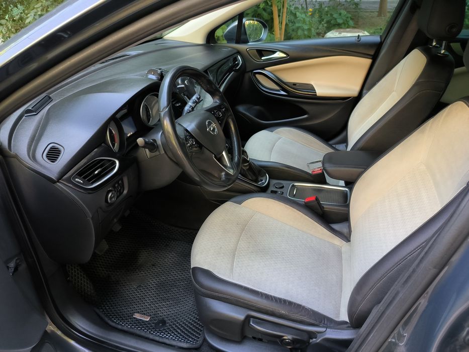 Opel Astra K 2016 1.6 CDTI (ТЕРМІНОВО!) (Максимальна комплектація)