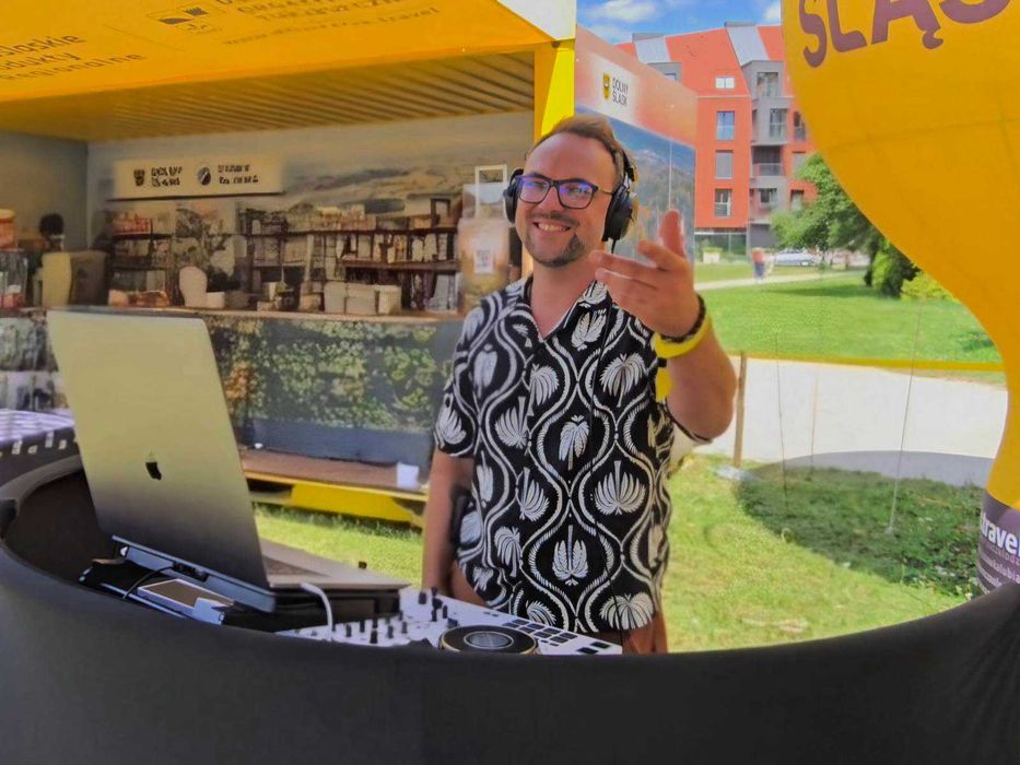 DJ i Konferansjer - Czytaj Opis | + BONUS | DJ Wesele