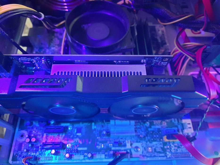 і5 2400/16GB/GTX 650 2GB/240ssd+500GB