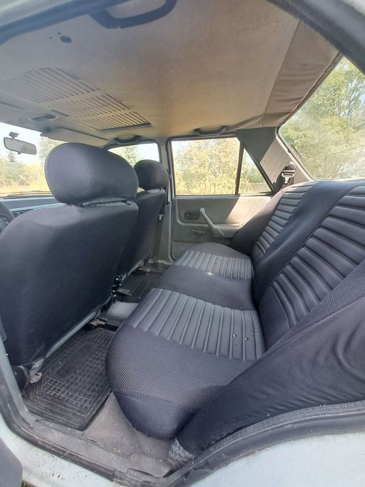 Автомобіль Ford orion