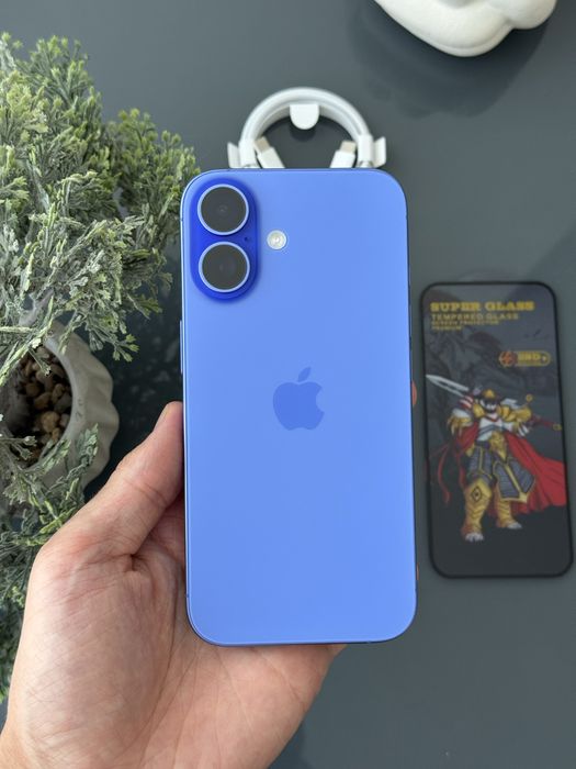 iPhone 16 256gb Ultramarine Neverlock Фізсім Айфон